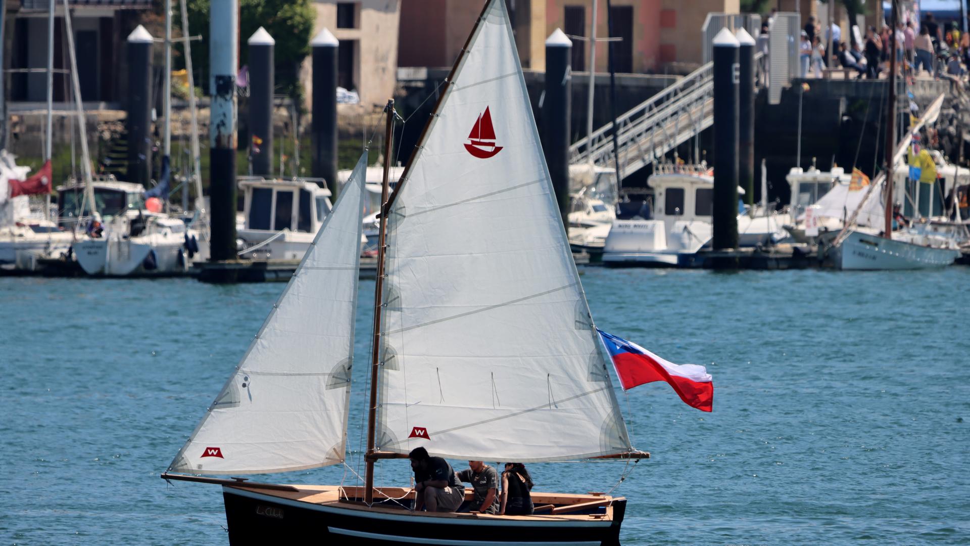 La Chilota navegando en la Bahía de Pasaia #PaísVasco