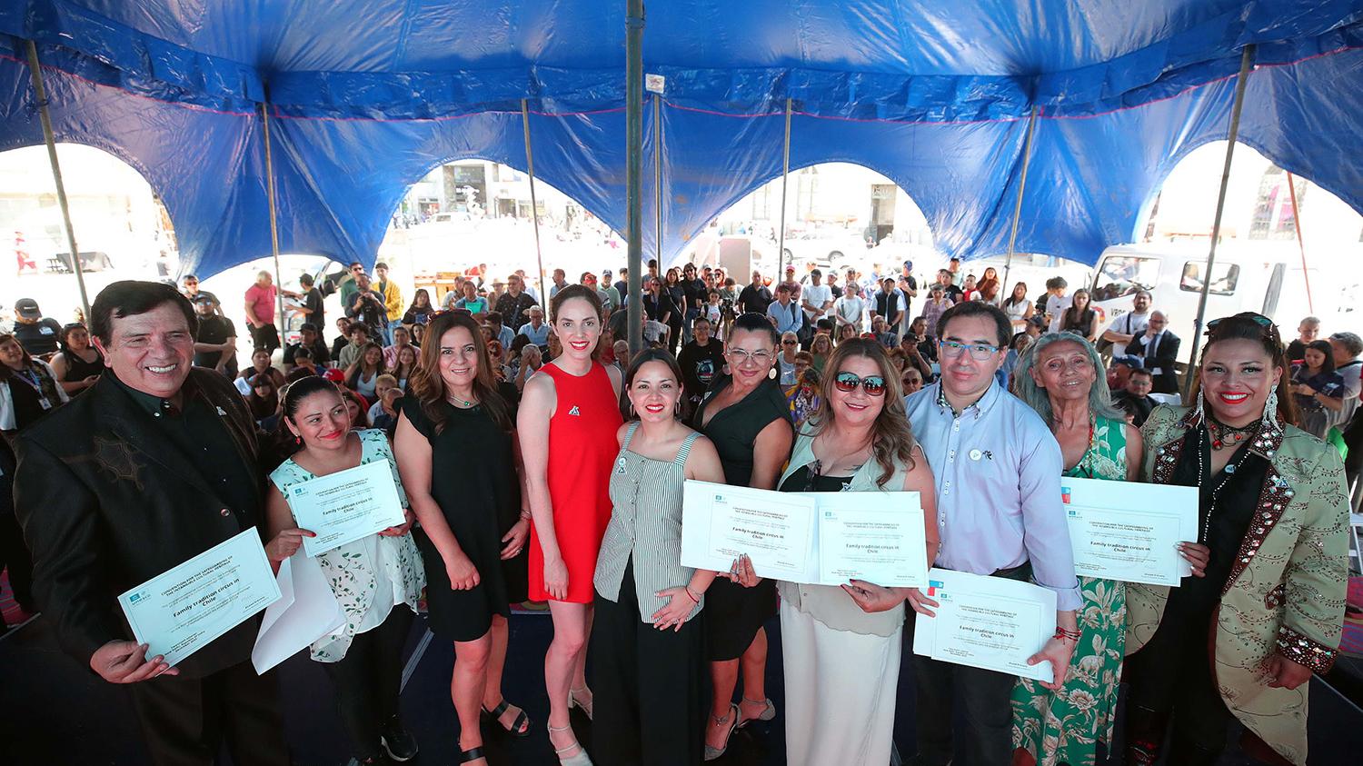 PORTADA CELEBRACION CIRCO