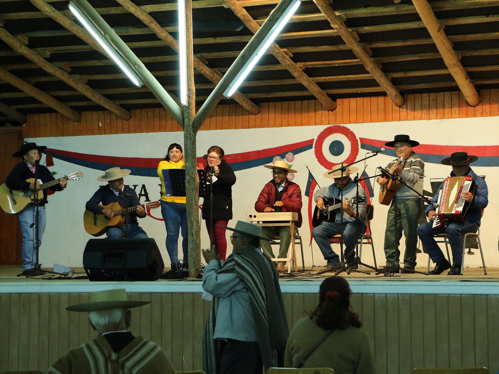 Encuentro Nacional de Cantores a Lo Poeta