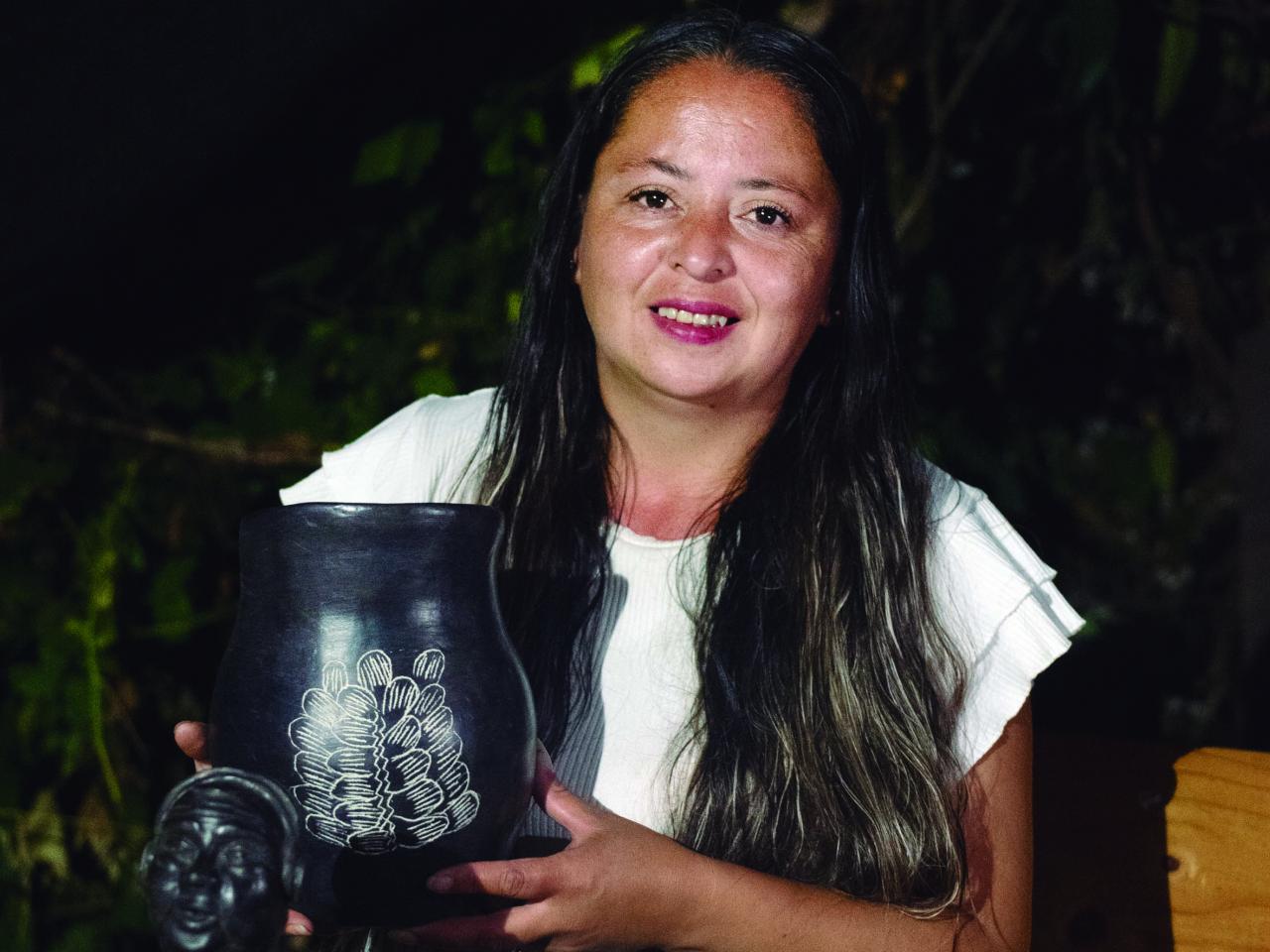 Retrato Cinthia García Cisternas, THV, Quinchamalí, 3.2.24. Fotógrafa Susana Villar