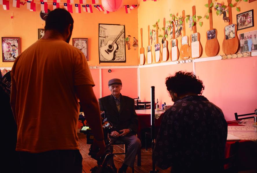 Entrevista a Juan Saavedra, Músico de la Bohemia Porteña,Valparaíso,16.01.24 Fotógrafa Susana Villar