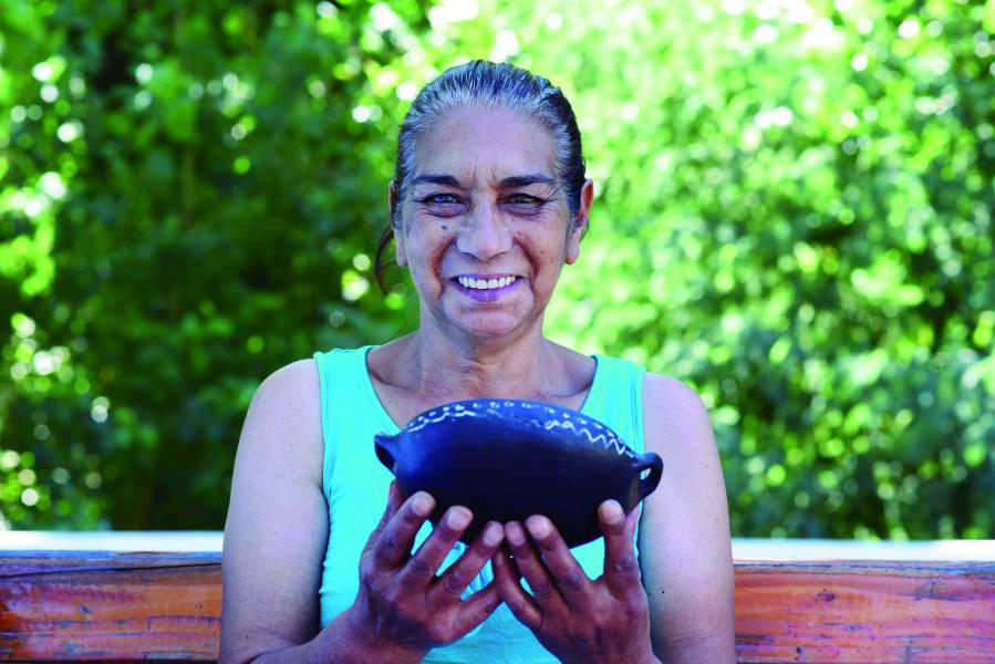 Retrato Grimilda Sandoval Valenzuela, THV, Quinchamalí. 1.2.24. Fotógrafa Susana Villar