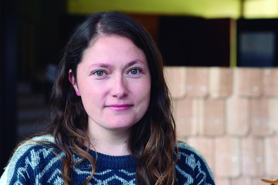 Retrato Carolina Pinochet, directora ejecutiva, Centro Cultural de Coyhaique, 7.2.24. Fotógrafa Susana Villar